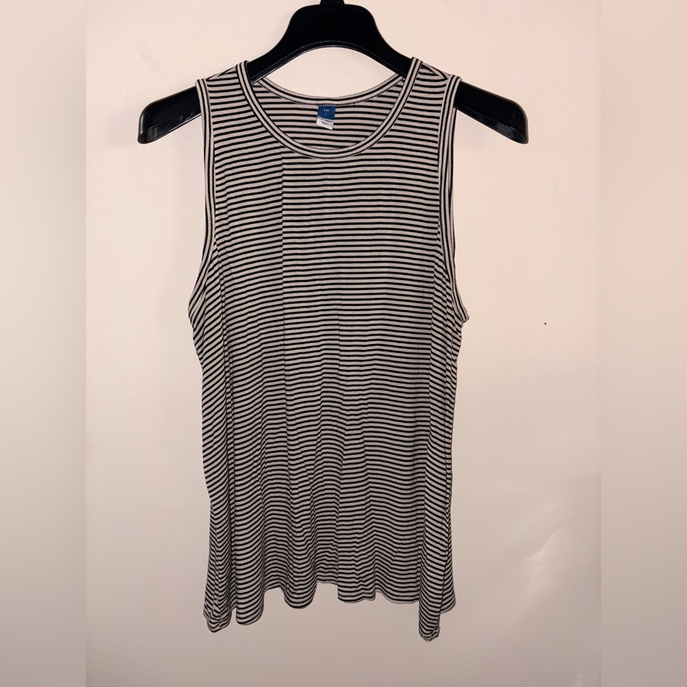 Old Navy luxe size L tank